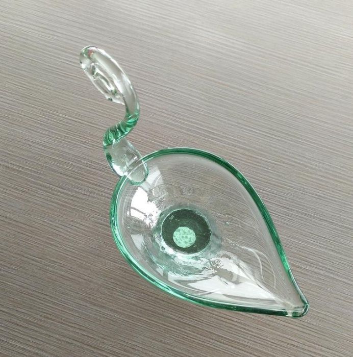 Taça em formato de Cisne em vidro soprado