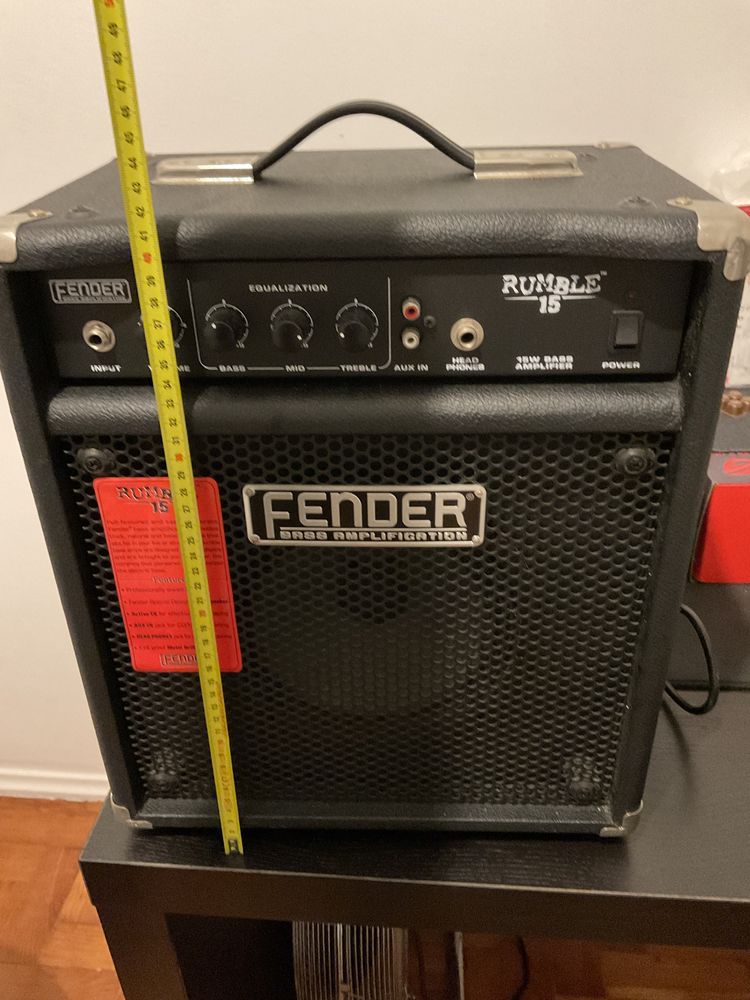 Coluna FENDER BASS AMPLIFICATION