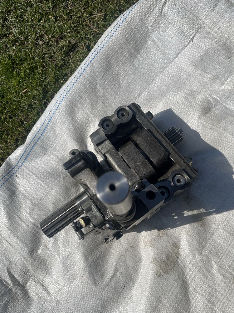 Pompa podnośnika hydrauliczna - ursus 2812