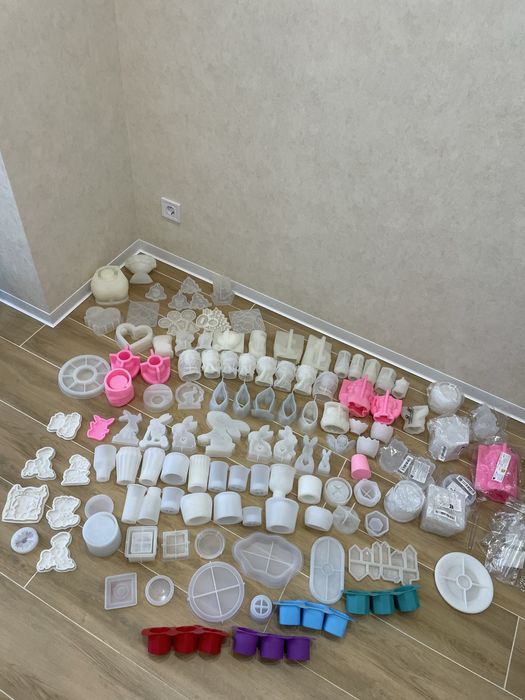Силіконові форми для гіпсових виробів, для виготовлення свічок