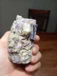 Minerały fluoryt w kwarcu