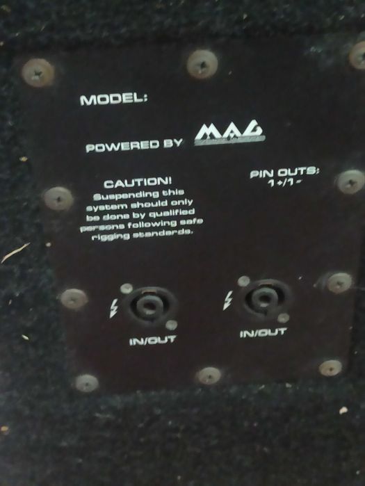 Великі колонки MAG з підсилювачем та проводами