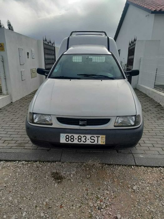 Seat Inca (2 lugares)