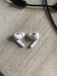Airpods 2 PRO, same słuchawki