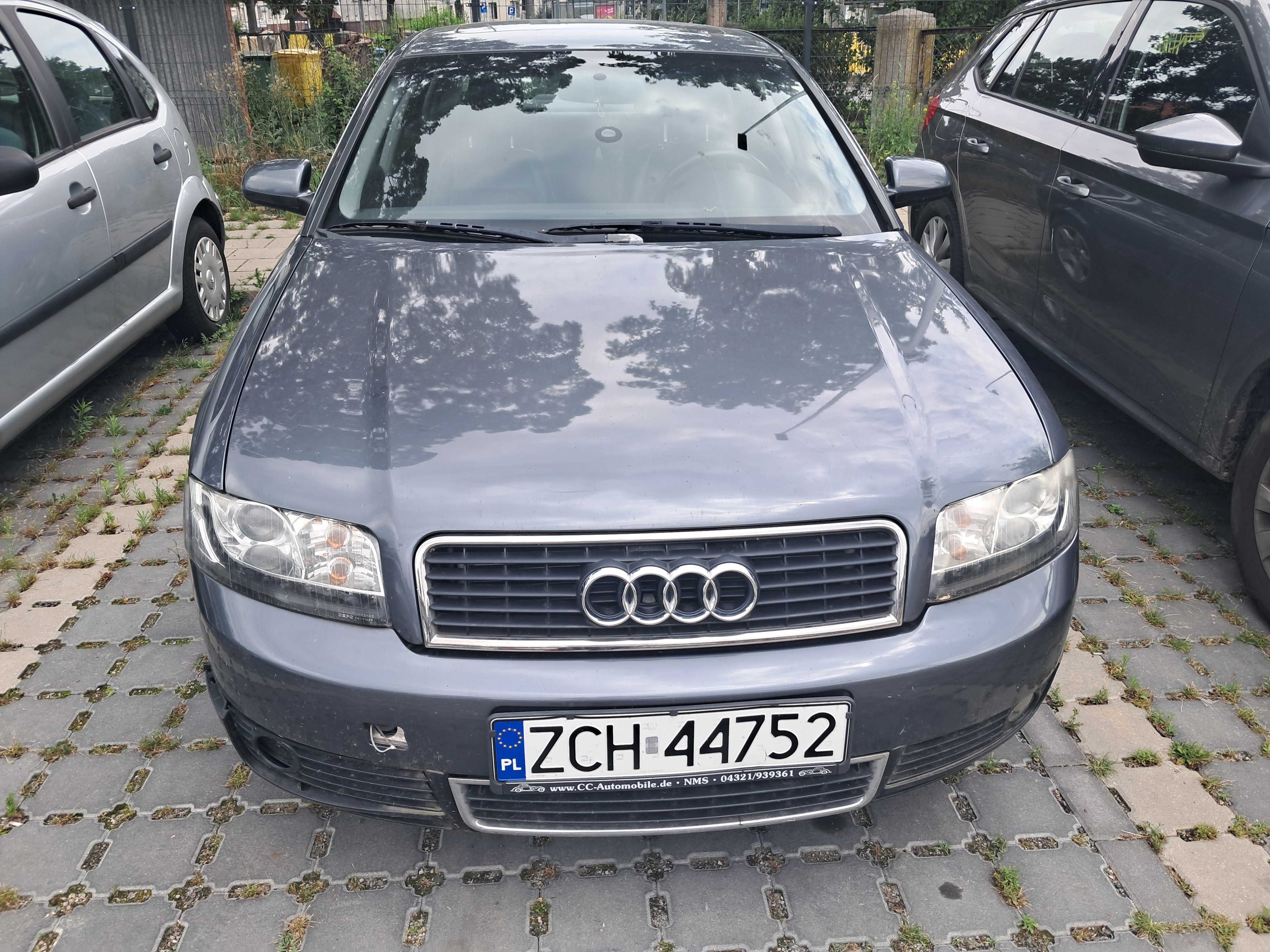 Audi A4 Sedan S-Line Zarejestrowana