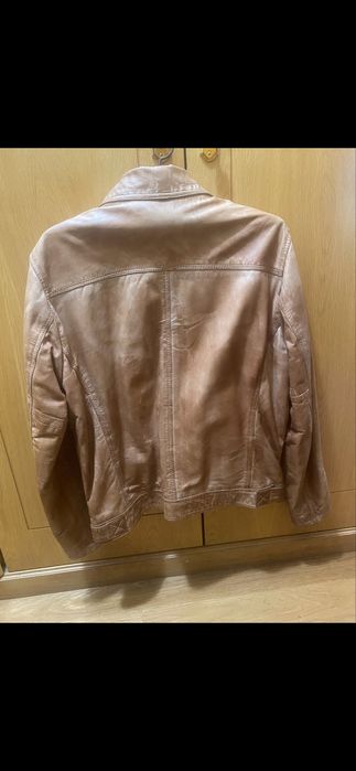 Casaco de couro tamanho L