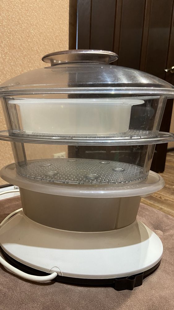 Продам пароварку Tefal