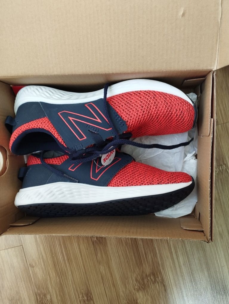 Детские кроссовки New Balance Fresh Foam Vero Racer V1 на шнуровке