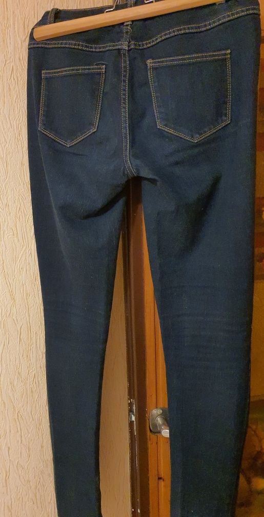 Spodnie jeans granatowe