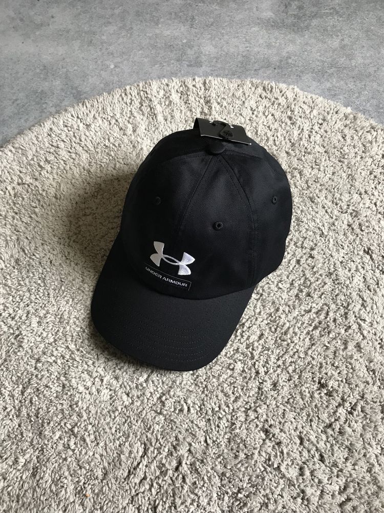 Under Armour оригинал новая мужская кепка бейсболка чёрная