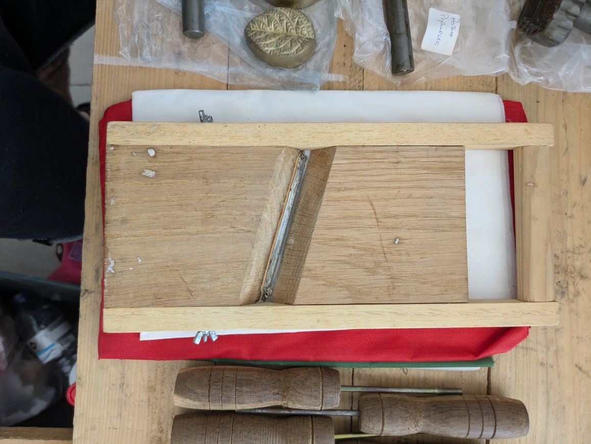 Moldes Latão utilizados para fazer Sabonetes