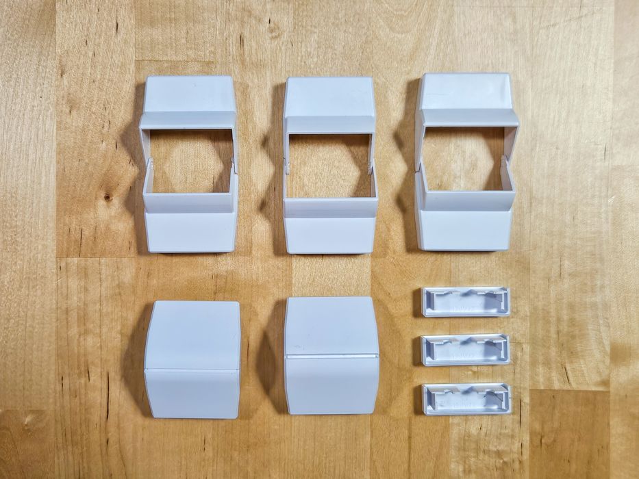 Acessórios EFAPEL para calhas 40×12,5cm – ângulos e topos (conjunto)