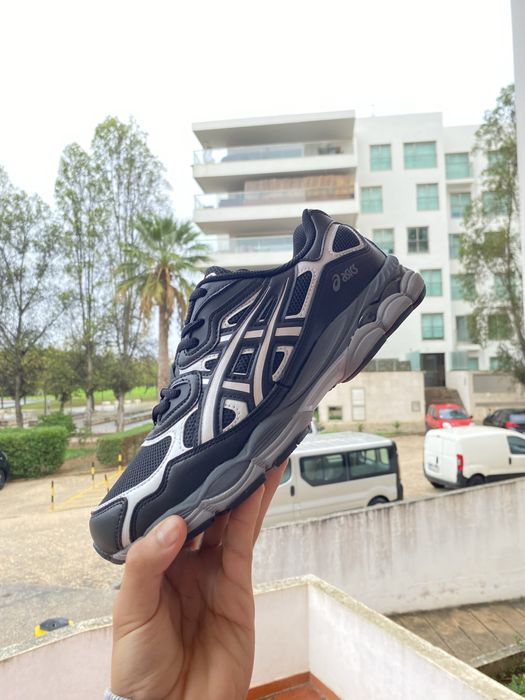 asics gel nyc  graphite