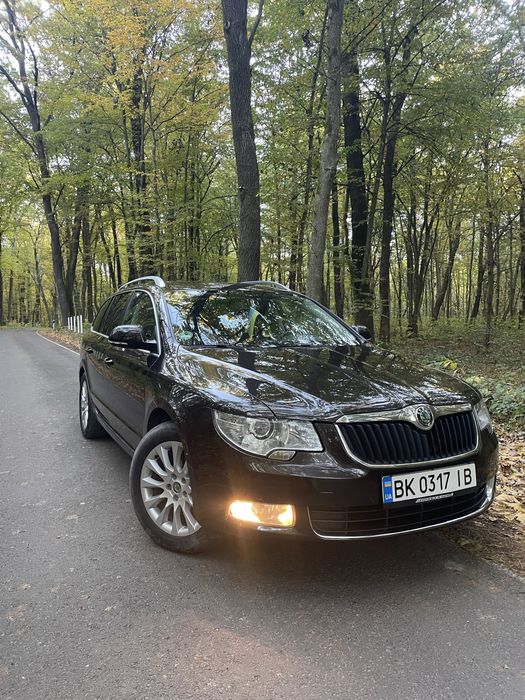Skoda Superb продам власний автомобіль