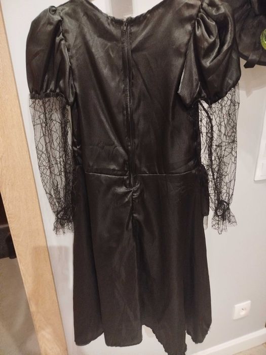 Strój wiedźmy dla dziewczynki