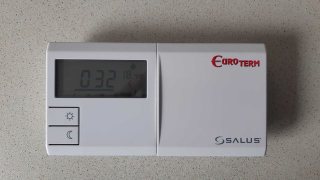 Programator Termostat Regulator temperatury Salus 091FL