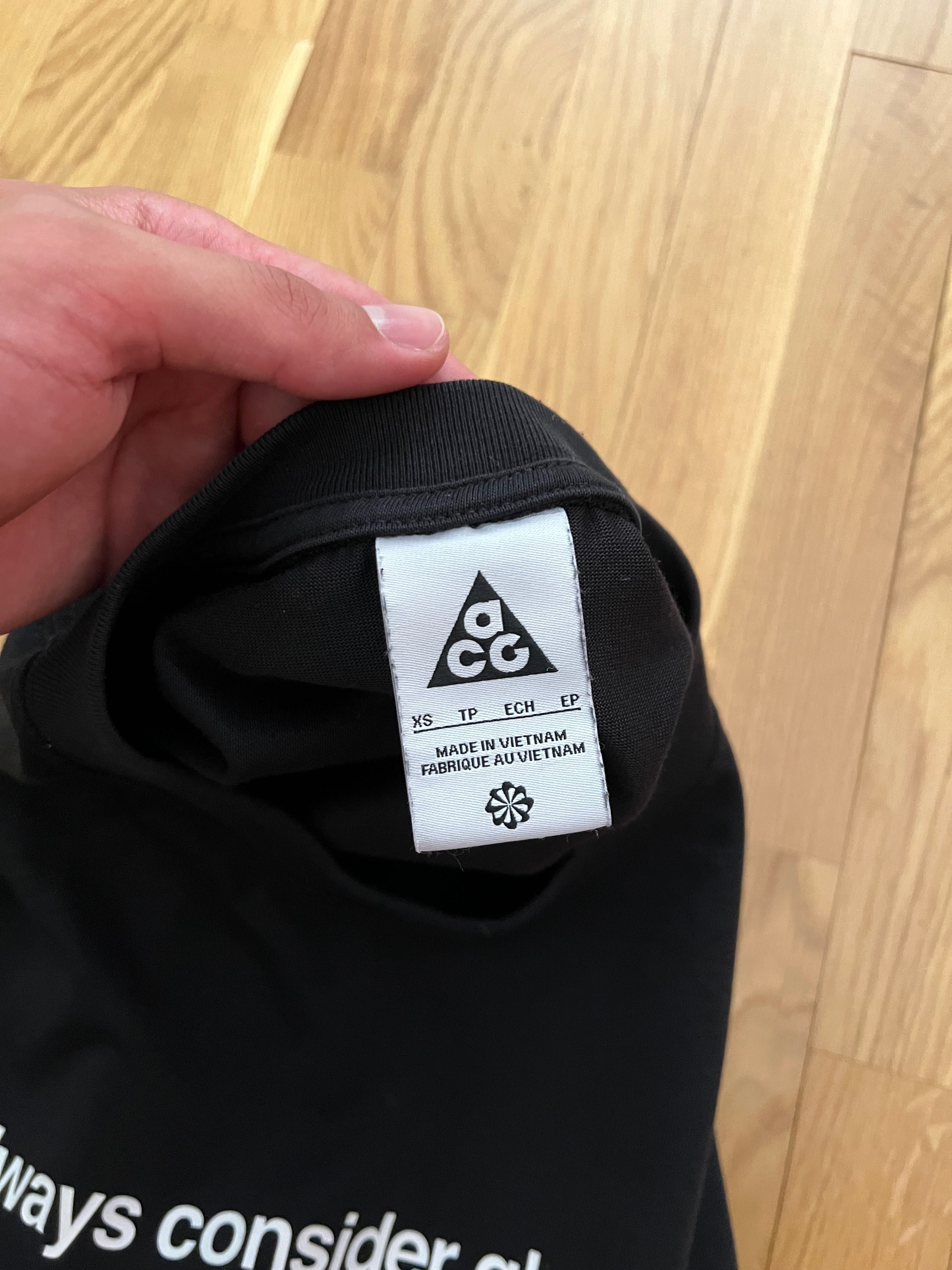Футболка nike acg S