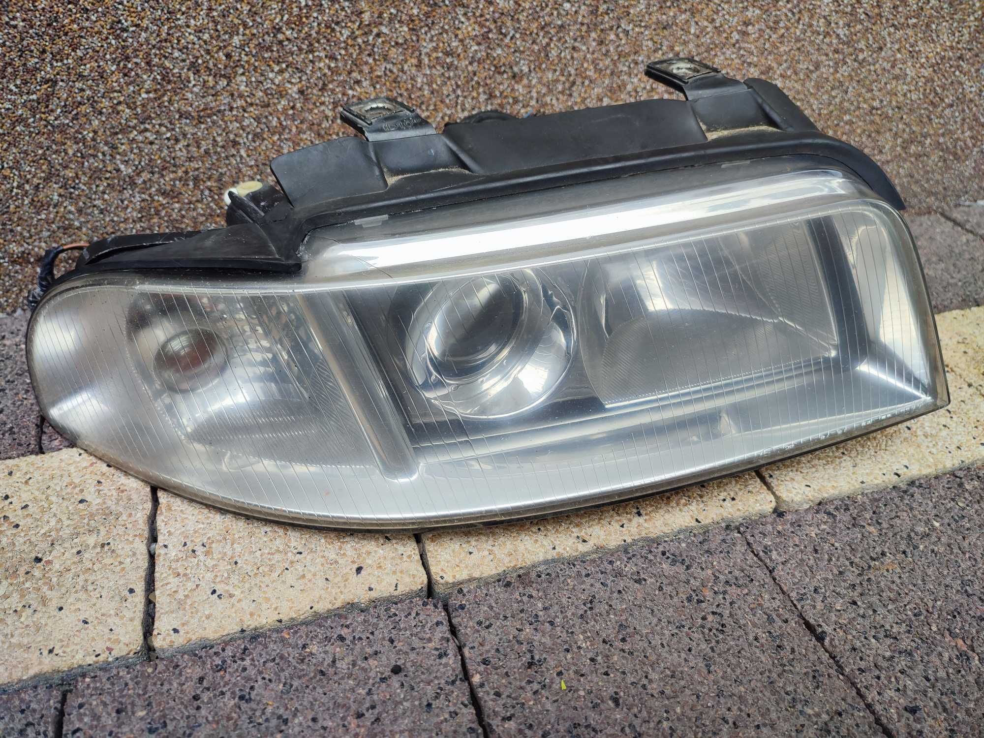 Lampa Przednia Prawa Valeo Audi A4 B5 Lift