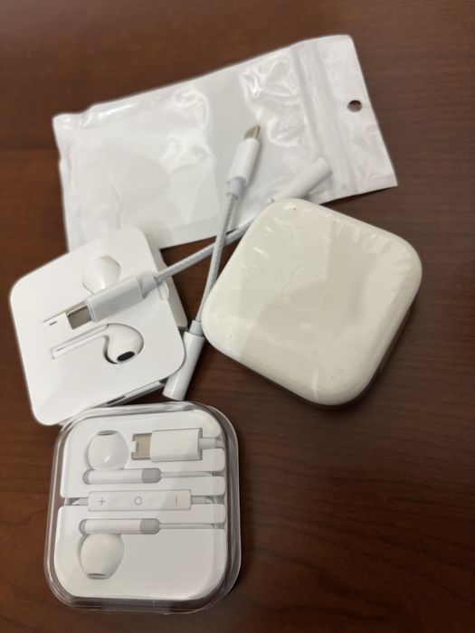 EarPods (Lightning Connector) Apple ORIGINAL64298101998082124