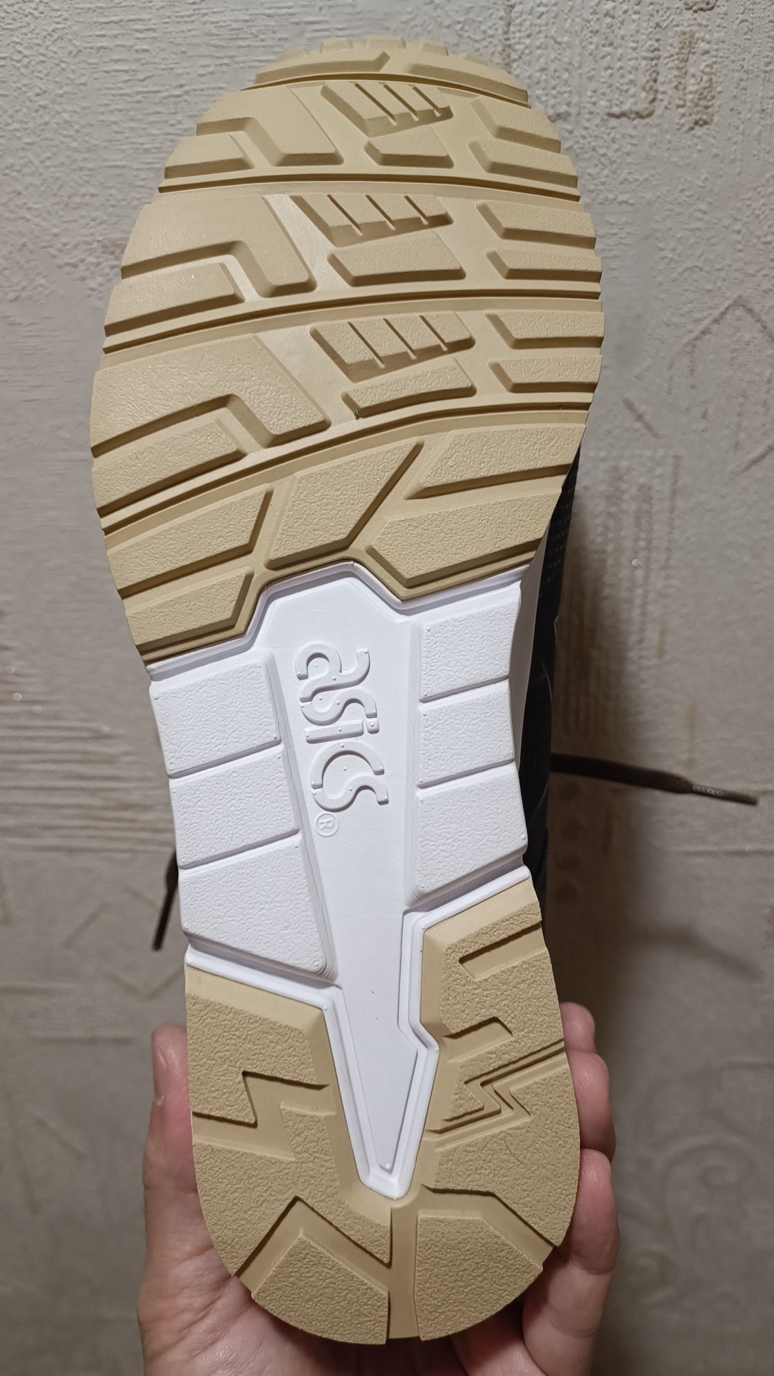 Кросівки Asics gore tex