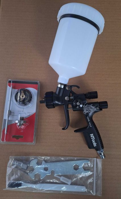 Краскопульт NTools 1000B HVLP.2 дюзи-1.3 та 1.7 у комплекті.Фарбопульт