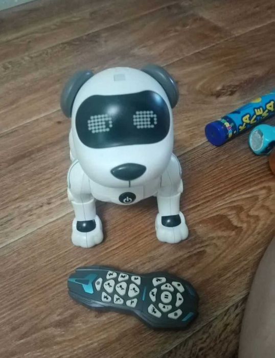 Інтерактивний собака робот для дитини крутий подарунок мрії