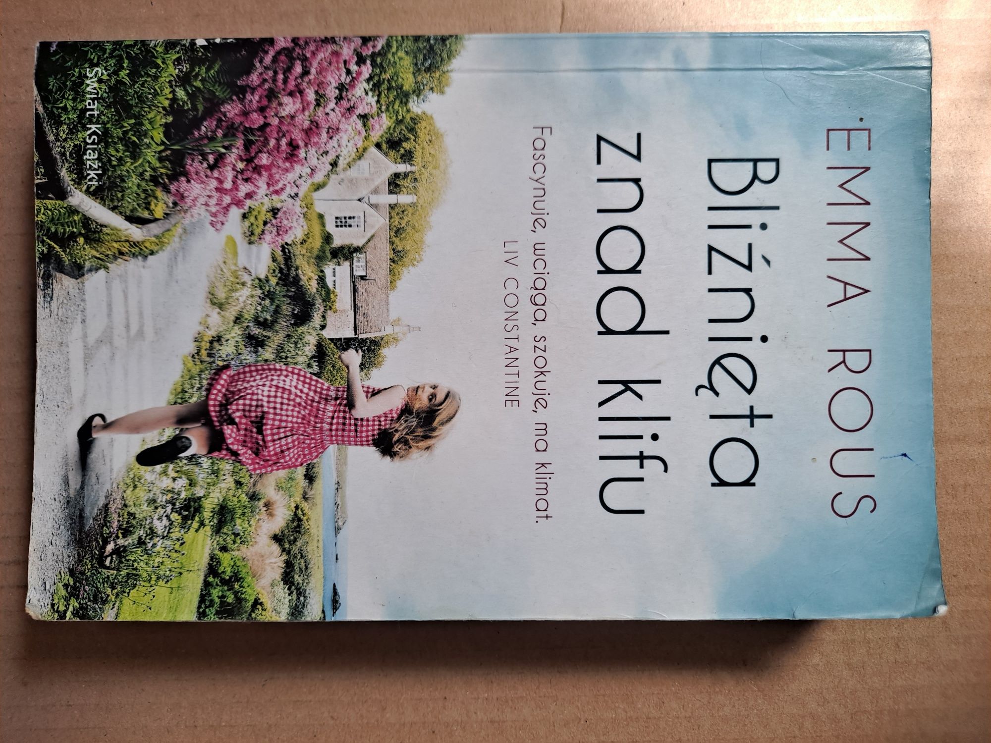 Bliźnięta znad klifu E. Rous