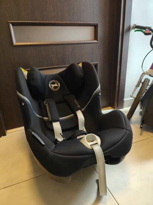 Fotelik z bazą Cybex Sirona M2 i-size