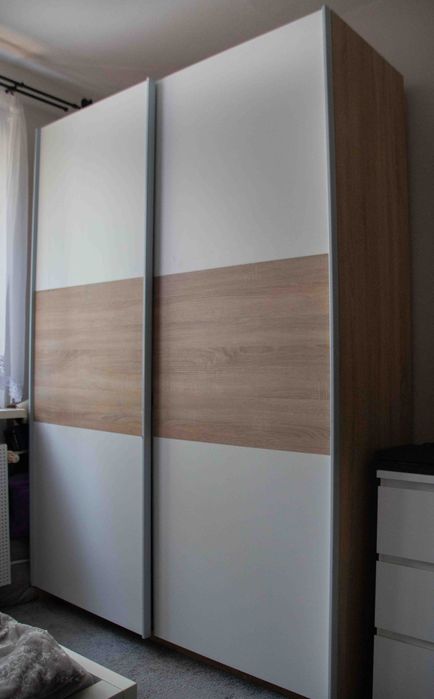 Szafa przesuwna 207x180cm