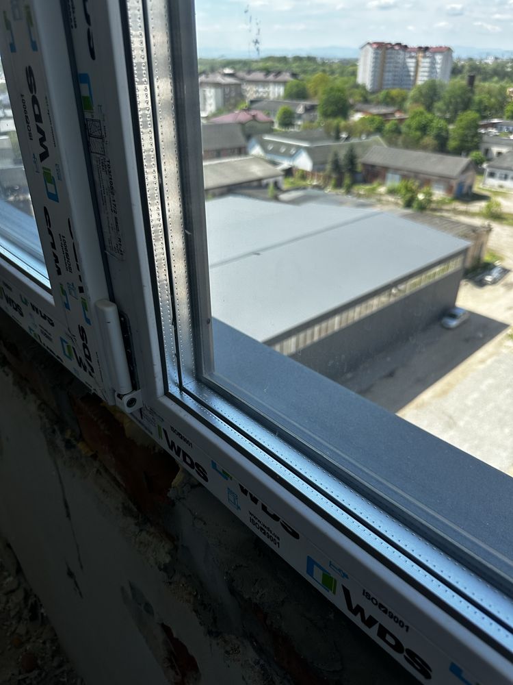 5хв до центру ДВОХстороння 2 кімнатна квартира 80м в Івано-Франківську