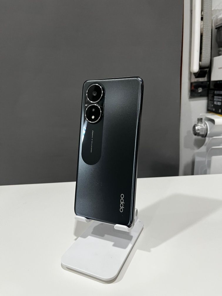 OPPO A58 impecável