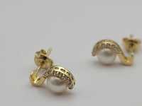 Nowe złote kolczyki, perły, złoto 585, Waga 2.22 gr perełki