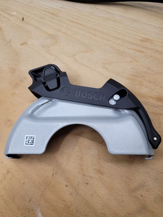 Osłona Bosch ochronna do cięcia GWS/X 125 model PA6-GF35 okap na klik
