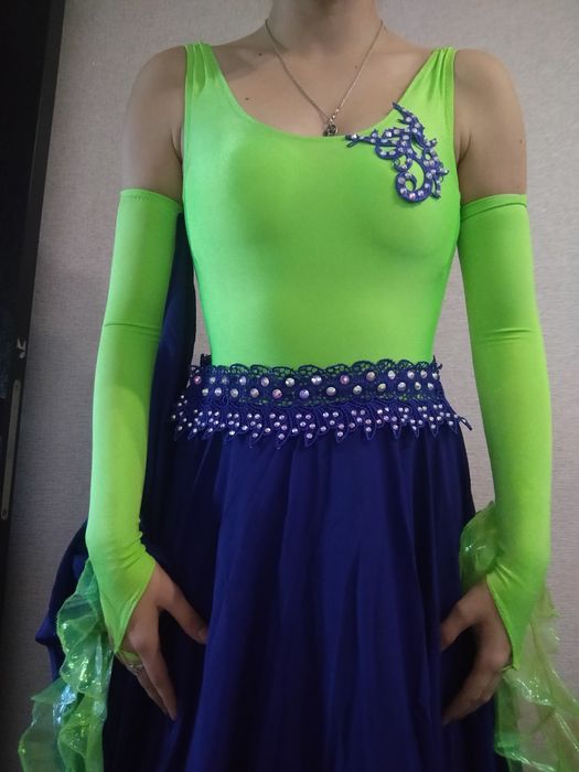 Плаття для бальних танців стандарт