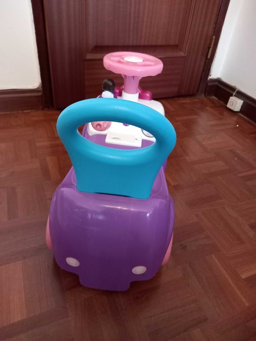 Andador Disney com efeitos sonoros