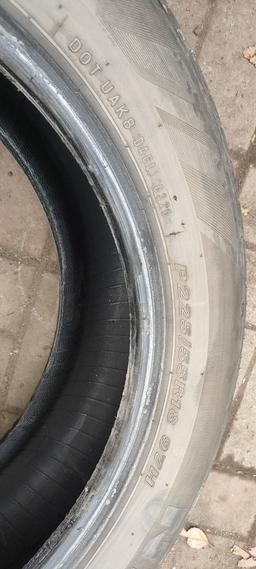 Продам резину 225/55 R18 на докат