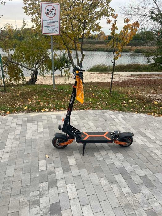 Продам самокат G2 max