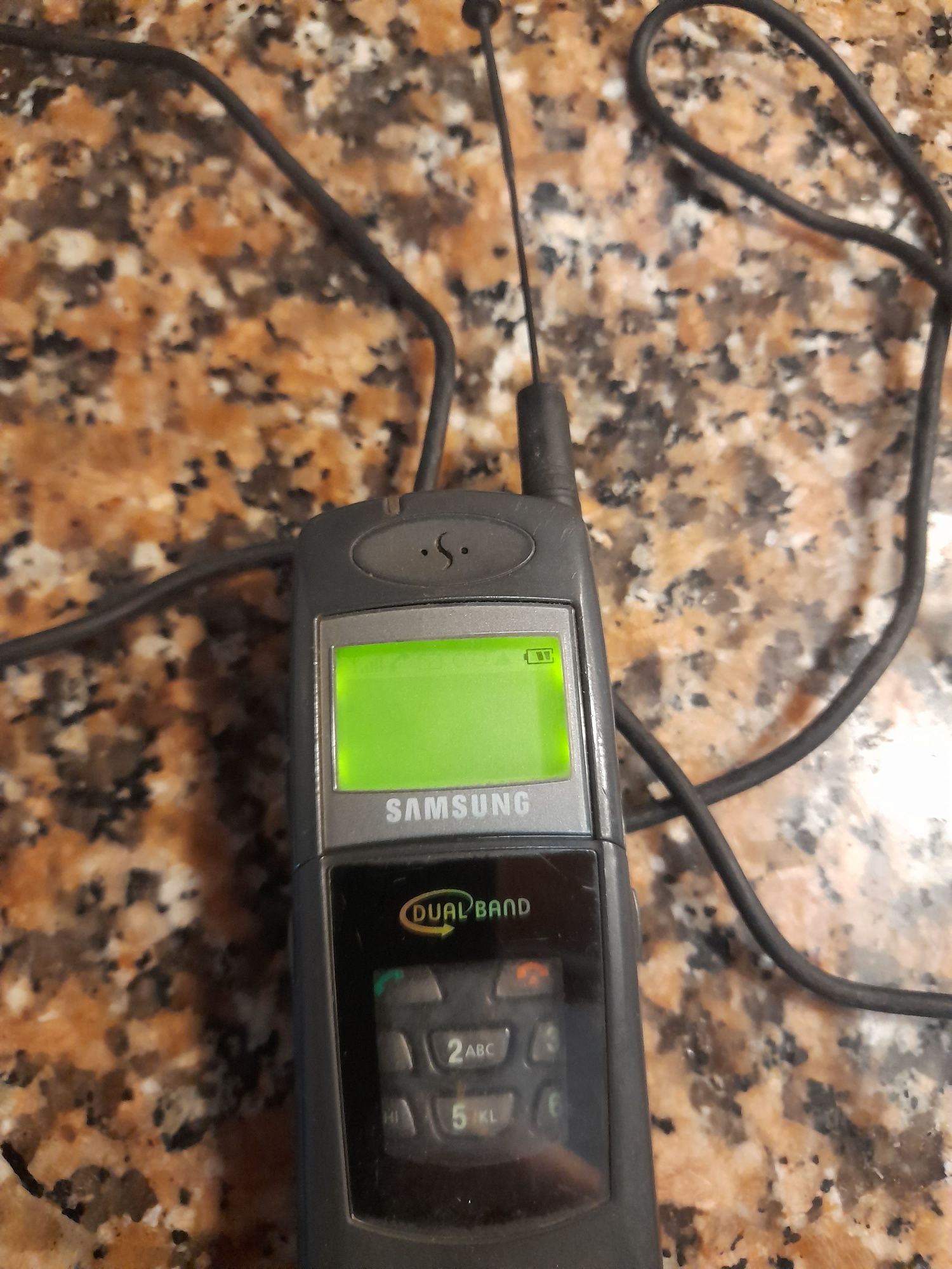 Telemóvel Samsung Antigo