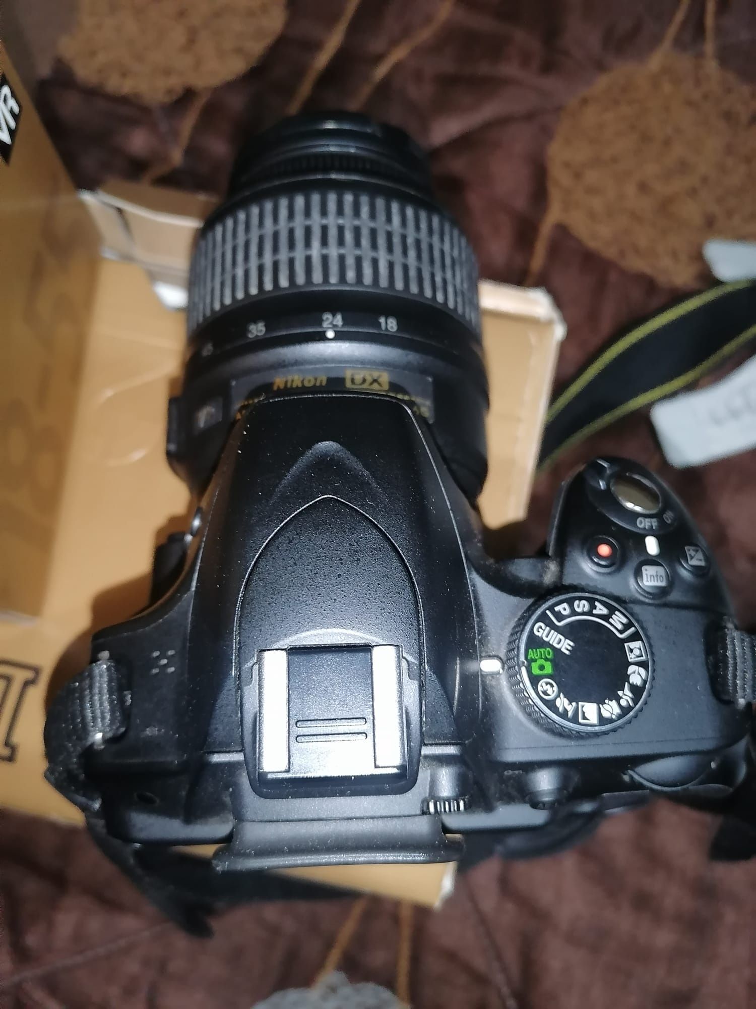 Nikon D3200 com lente 18-55 e filtro UV