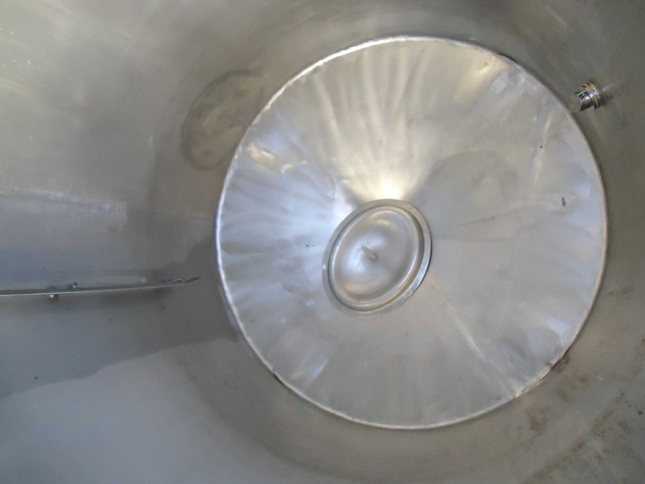 Zbiornik nierdzewny 2400L dno stożek możliwość zamontowania mieszadła