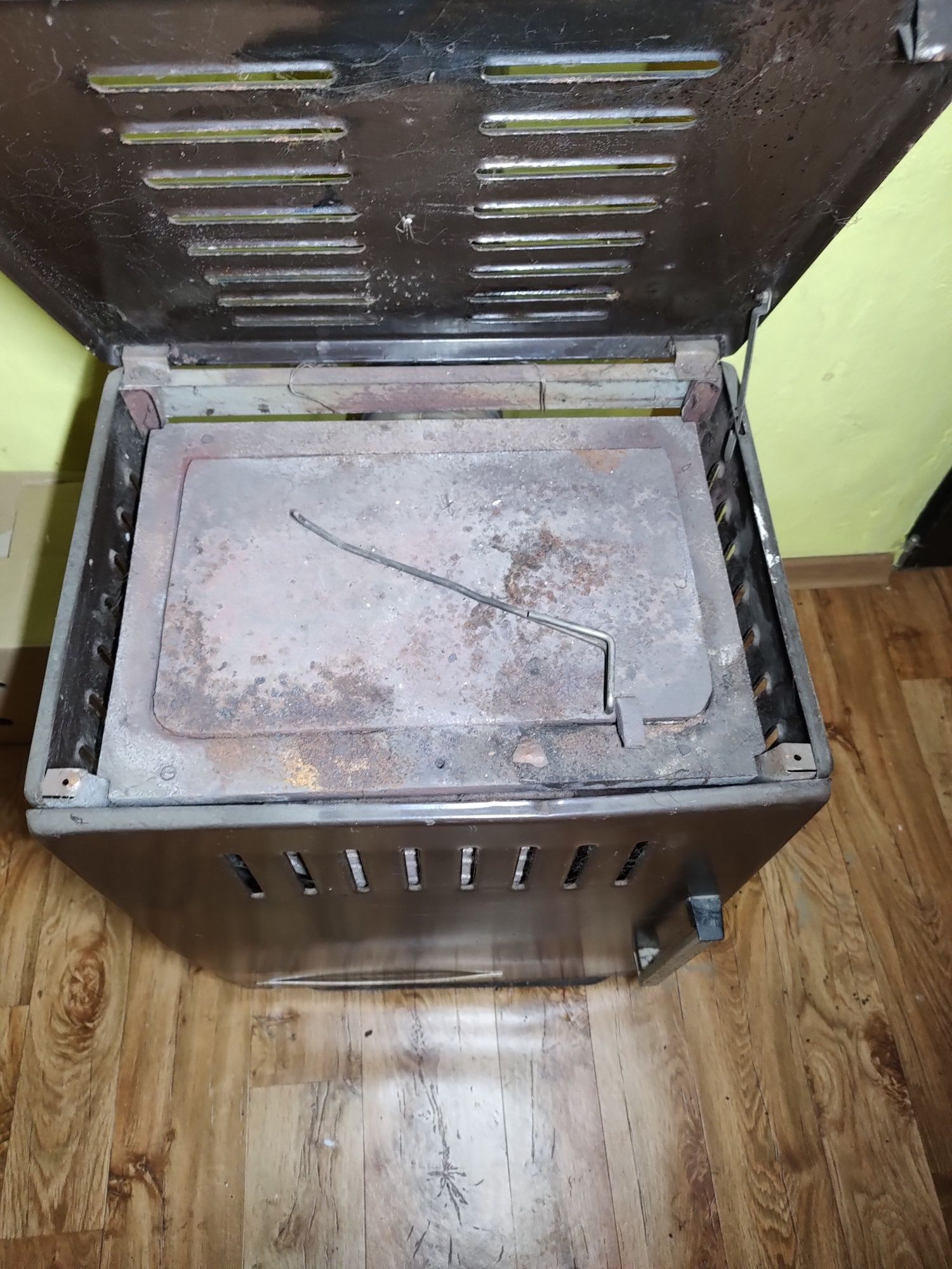 Sprzedam piec Żar PRL 1,2 kW