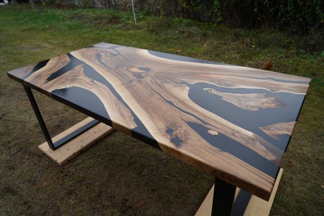 Elegancki stół drewniany konferencyjny do salonu jadalni, orzech