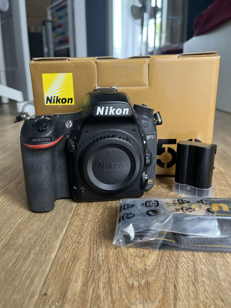 Nikod D750 pelna klatka