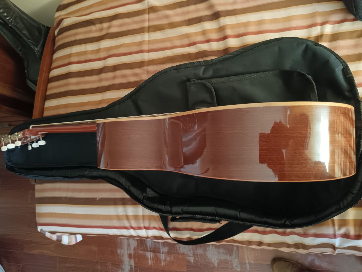 Viola - guitarra clássica Cuenca Artesana mod 10