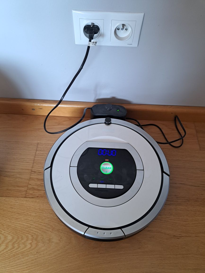 iRobot Roomba, model 776p odkurzacz