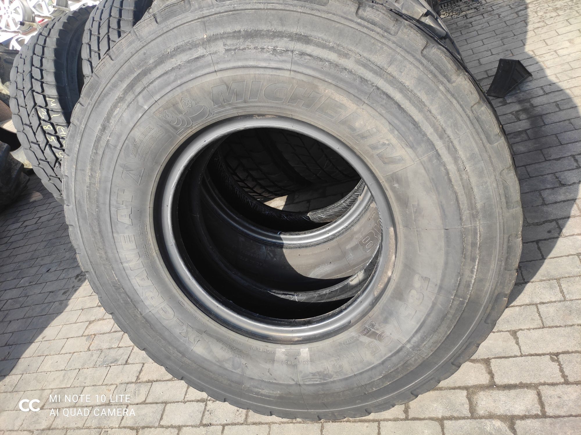 14.00R25  385/95R25 Michelin X-crane AT