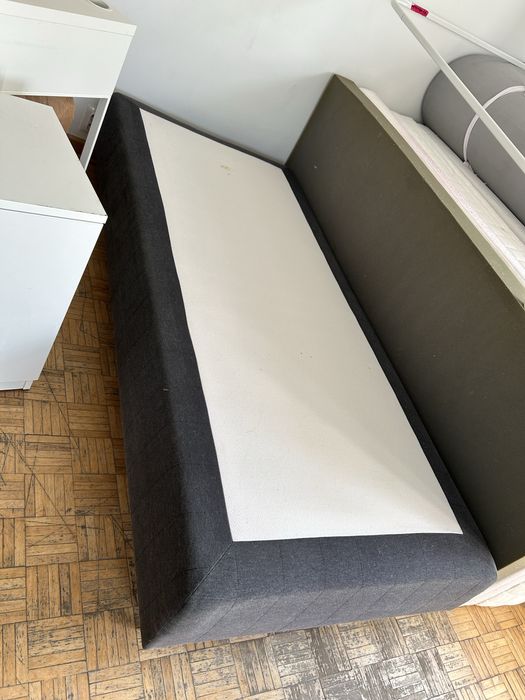 Ikea pojedynce lozko z materacem