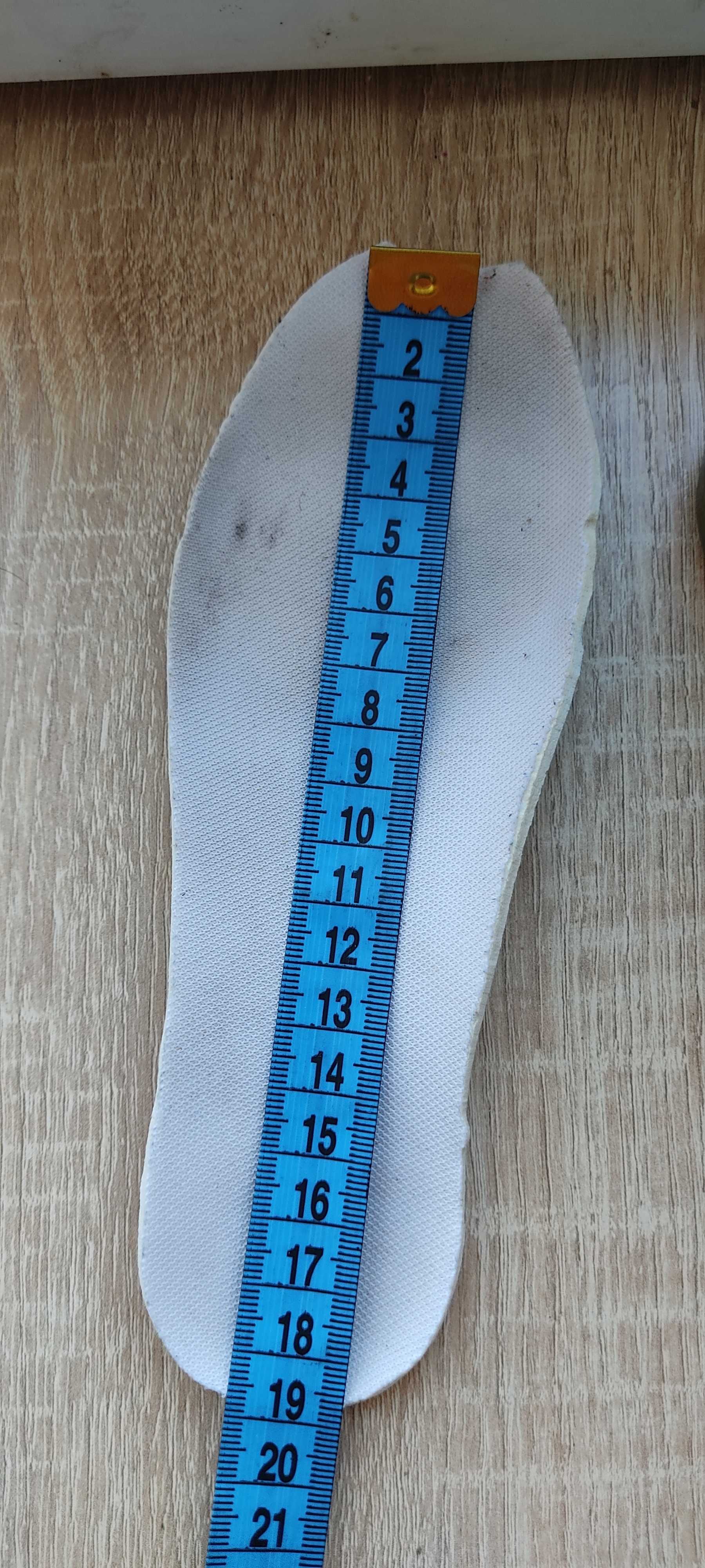 Детские кроссовки Converse 28 размер