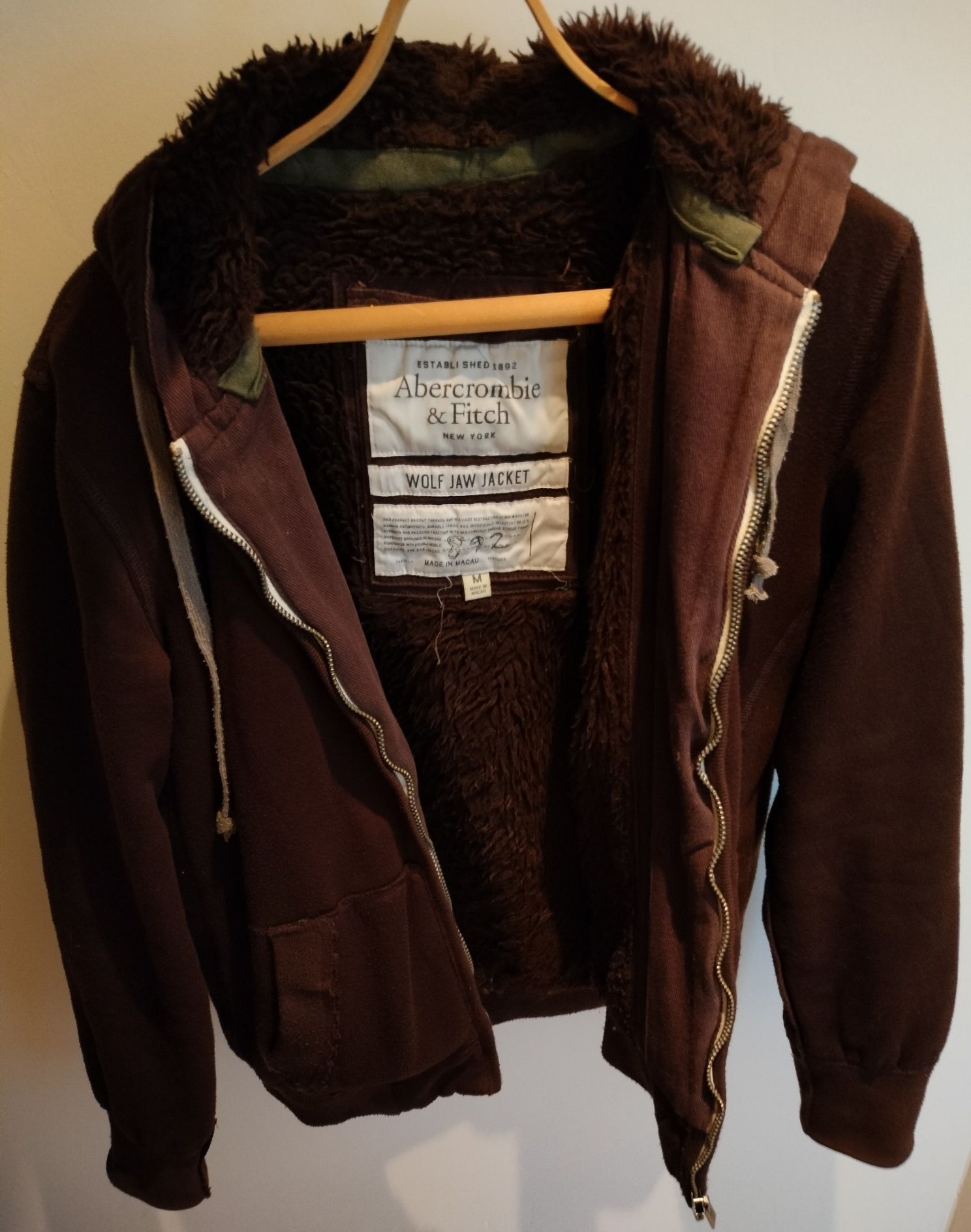 Куртка Abercrombie & Fitch WOLF JAW JACKET бу