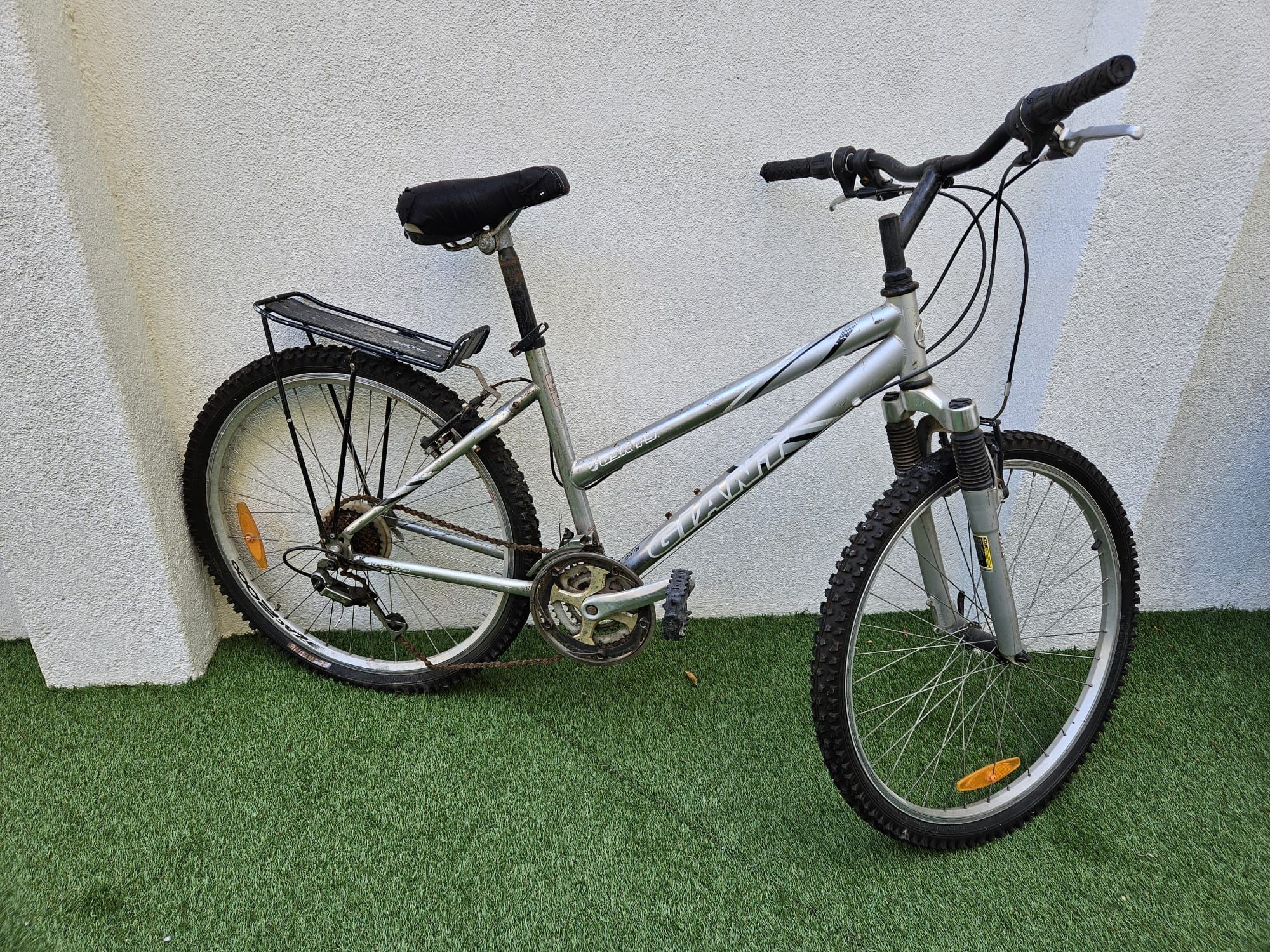 Bicicleta GIANT gsr fs